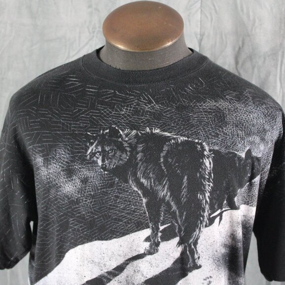 Vintage Graphic T-shirt - Wolf Pack Big Graphic - Men's XL - Picture 3 of 13